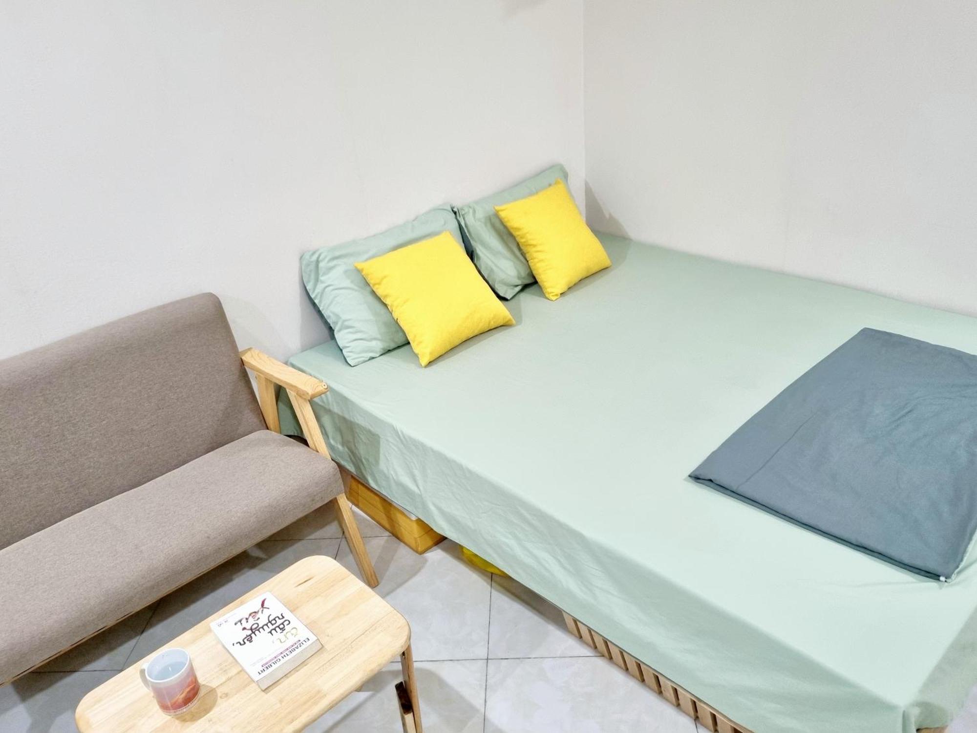 The Mini Apartment Includes Breakfast 河内 客房 照片